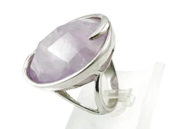 Anillo De Plata Rodiada Con Piedra De Cuarzo Facetada