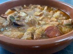 Callos en salsa con jamón chorizo y morcilla ahumados - 8 unidades