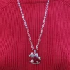 Discount Colgante Caballo Alado De Plata Vieja Y Marquesitas