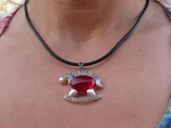 Discount Colgante Caballo Alado De Plata Vieja Y Marquesitas