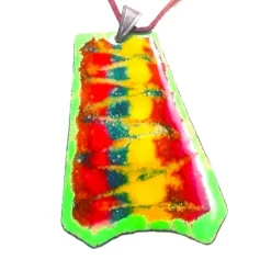 Colgante esmaltado al fuego