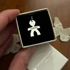 Colgante Niño Con Nombre De Plata