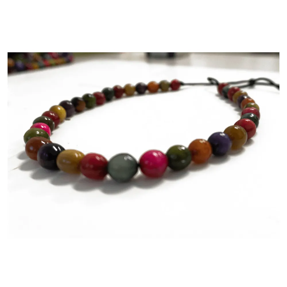 New Collar solidario de bolas de cebú Agua de coco
