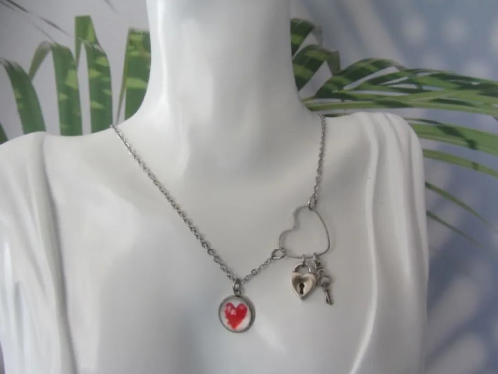 Online Che Carino Art Collar temática corazones
