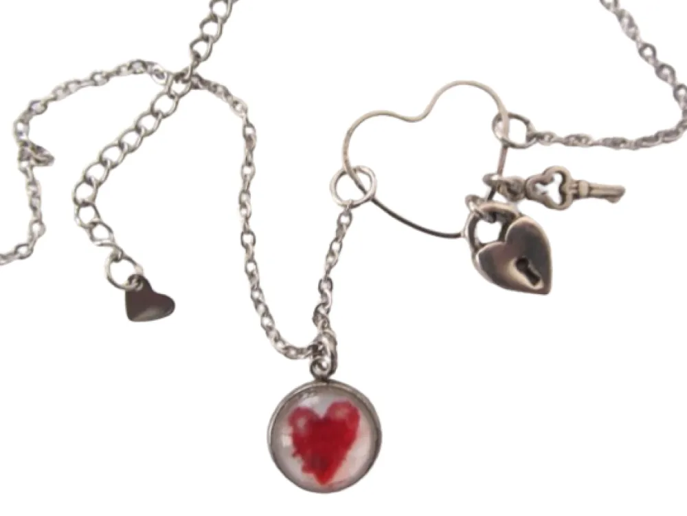 Online Che Carino Art Collar temática corazones