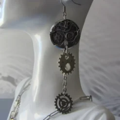 Che Carino Art Conjunto collar y pendientes -engranaje