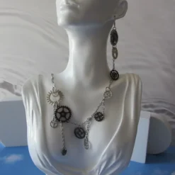 Che Carino Art Conjunto collar y pendientes -engranaje