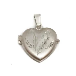 Guardapelo Corazón De Plata De Ley 22 X 23 Mm.