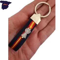 PCMaes Llavero elástico España azul y cinta de la Virgen del Pilar