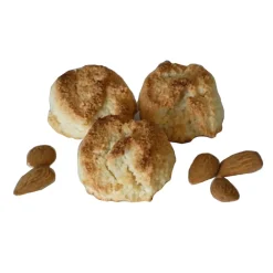 Hot Confitería Colinas Lote de Almendrados y Cocos