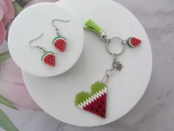 Pack llaveros corazón + pendientes multicolor