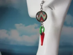 Pack llaveros corazón + pendientes multicolor