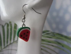Pack llaveros corazón + pendientes multicolor