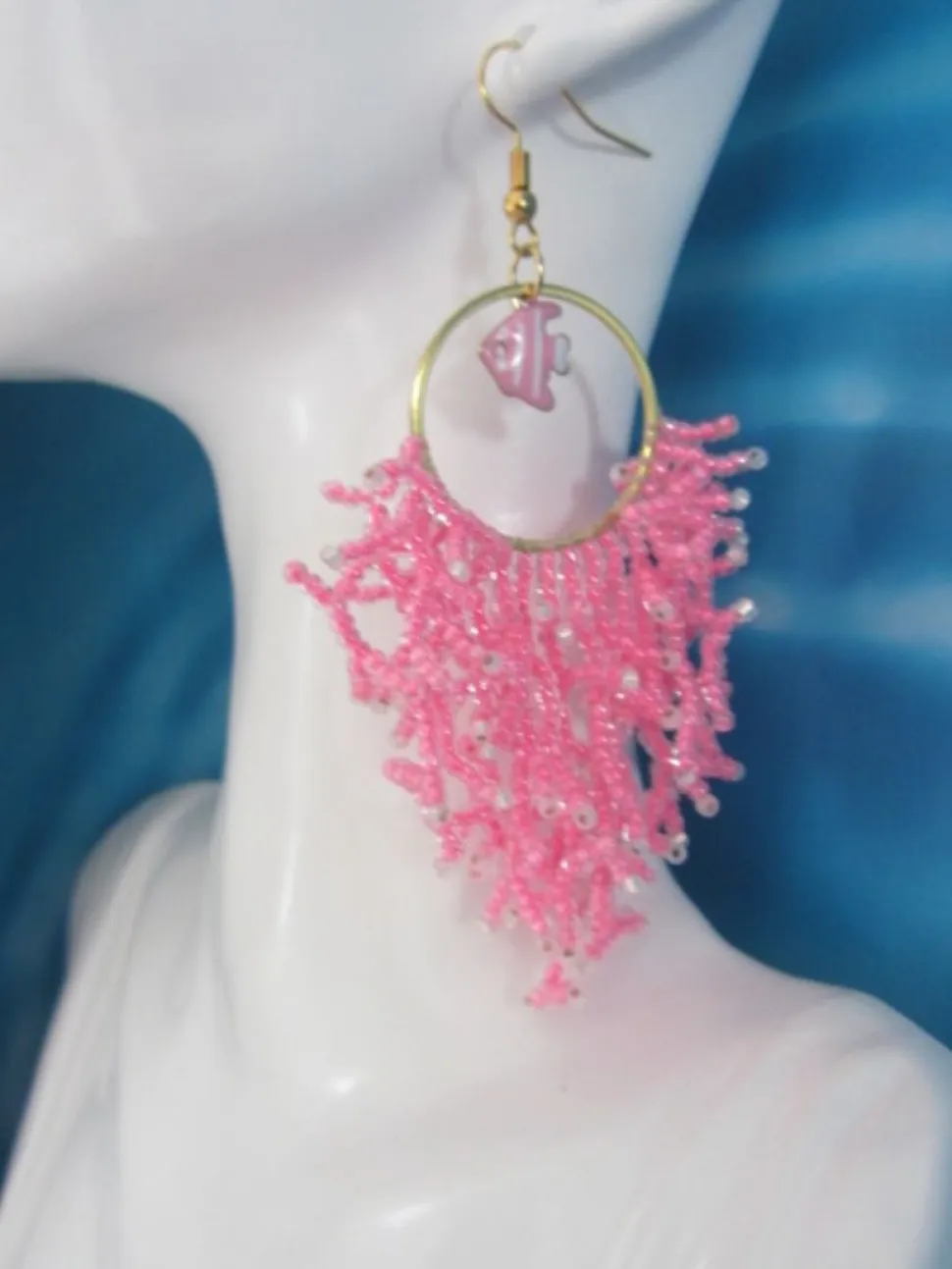 Pendientes acero con coral de rocallas y pez