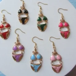 Pendientes bikinis de colores