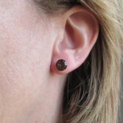 Pendientes De Plata Con Cristal Swarovski Marrón 8 Mm.