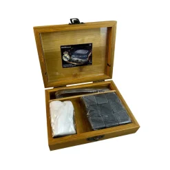 Set cubitos reutilizables en caja de bambú | Colección cubitos “Estadio Santiago Bernabéu”