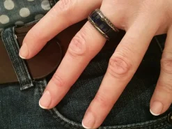 Discount Sortija De Plata Y Rutenio Cristal Azul Con Circonitas Negras